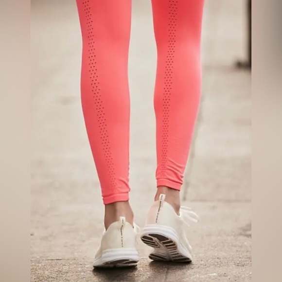 Free People FP Movement Good Karma Leggings In Neon Coral. NEW - Picture 3 of 12